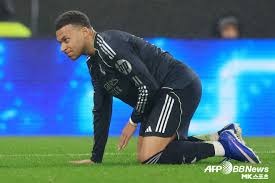 《逆战：未来》×张杰福利放送：杰哥联动限定枪械全员开领